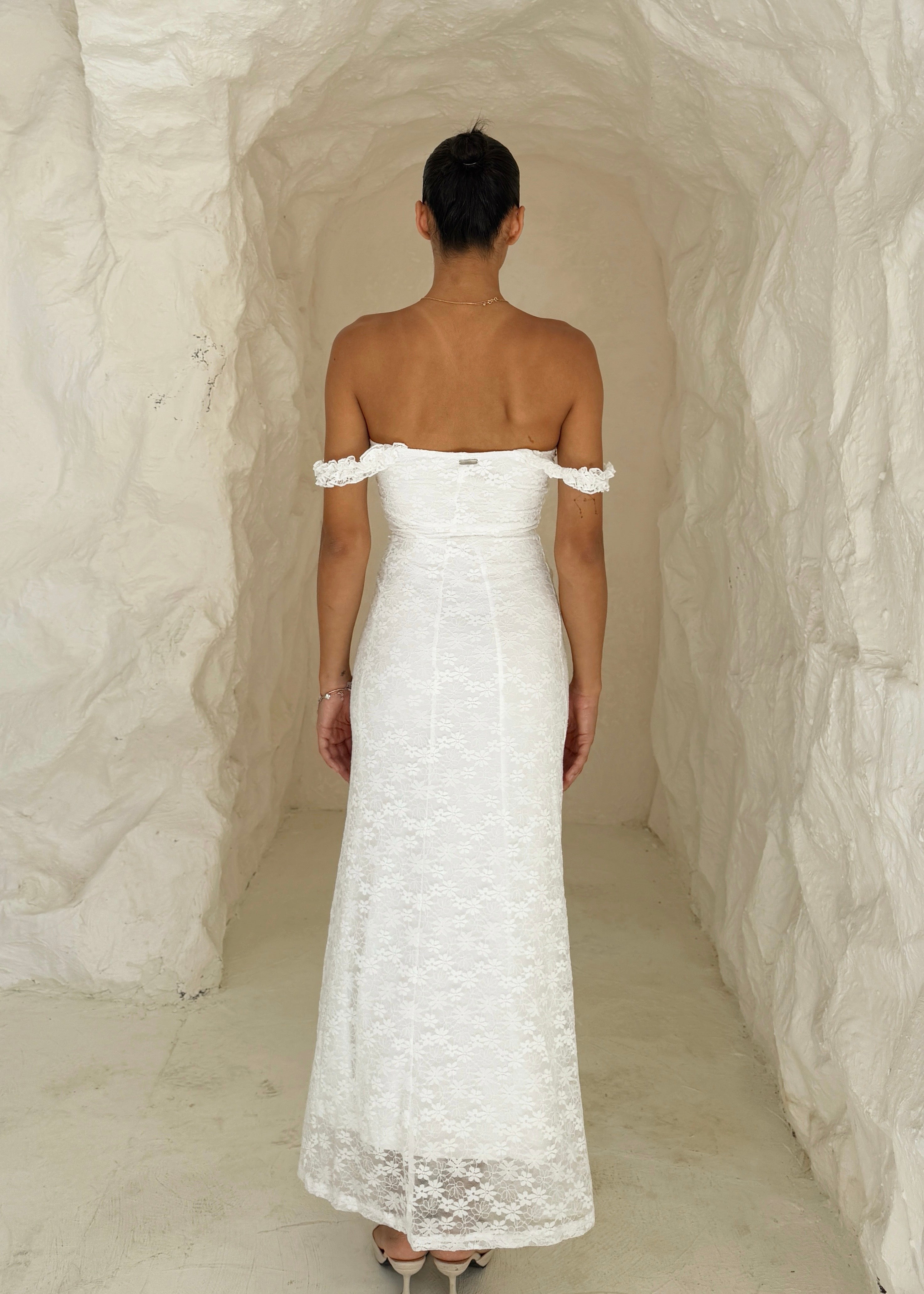 Mili Lace Gown in White
